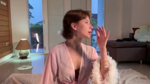 Aurora online show from April 2026 11:09:01 AM