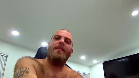 Snapshot of nightlifecouple chatting on October 2025 04:21:01 AM nightlifecouple online show from October 2025 04:21:01 AM