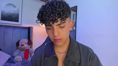 Snapshot of niick_twink chatting on November 2025 08:11:01 PM niick_twink online show from November 2025 08:11:01 PM