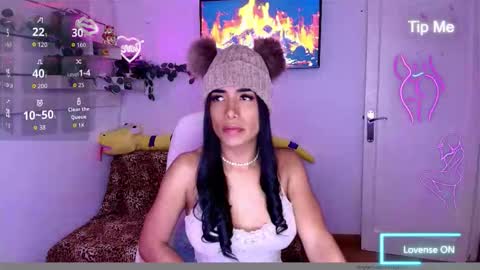 Snapshot of niickylovee chatting on March 2026 05:12:01 AM Nicolle Bustamante online show from March 2026 05:12:01 AM