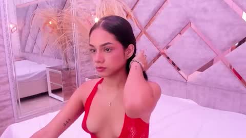 Nicole online show from February 2026 11:57:02 AM