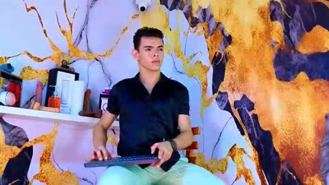 Snapshot of nijinsky_dancer chatting on September 2025 11:01:02 AM Nijinsky online show from September 2025 11:01:02 AM