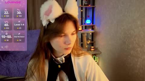 Nika online show from November 2025 08:18:01 PM