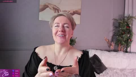 Nika online show from January 2025 11:26:01 AM