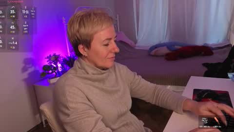 Snapshot of nika_smit chatting on October 2025 05:50:01 AM Nika online show from October 2025 05:50:01 AM