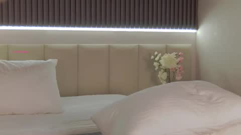 Nika online show from November 2025 02:54:02 AM