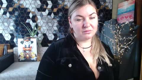 Nika online show from March 2026 06:53:02 AM