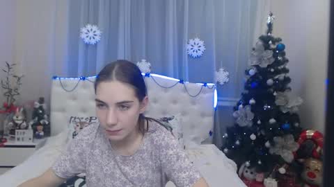 nikastarkk online show from December 2024 07:25:02 PM