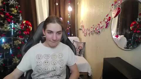 nikastarkk online show from December 2024 12:12:01 AM