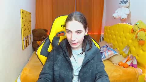 nikastarkk online show from February 2025 01:31:01 AM