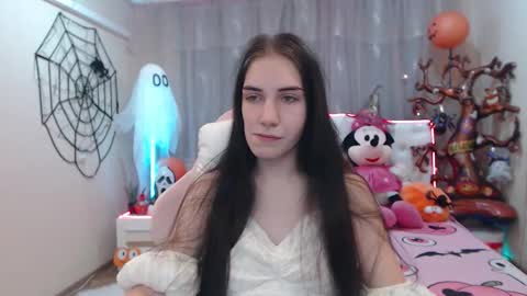 nikastarkk online show from November 2025 07:26:01 PM