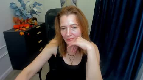 nikastraitlive online show from October 2025 12:12:02 PM