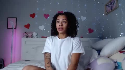 Snapshot of nikayasworld chatting on February 2025 04:39:01 AM nikayasworld online show from February 2025 04:39:01 AM