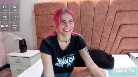 niki online show from January 2025 04:34:02 AM