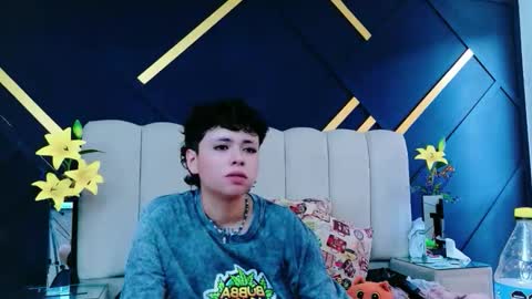 Nikievanz online show from May 2026 07:09:01 PM