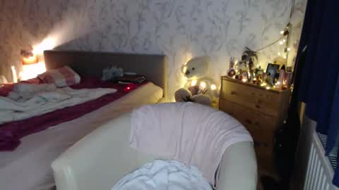 Snapshot of nikimousi chatting on October 2025 02:44:01 AM nikimousi online show from October 2025 02:44:01 AM