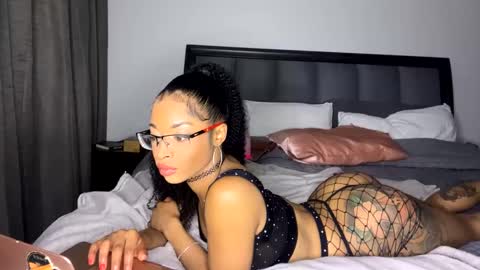 Snapshot of nikitalove104 chatting on September 2025 04:41:01 PM nikitalove104 online show from September 2025 04:41:01 PM