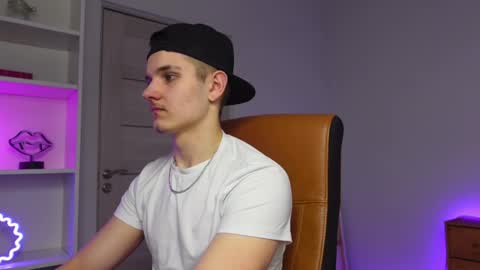 nikki online show from February 2026 07:07:01 PM