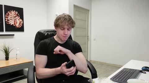 nikki online show from February 2026 06:37:02 PM