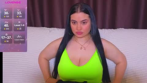 Nikki Kardashian online show from February 2025 11:37:02 PM