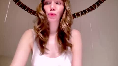 Nikki online show from December 2025 10:02:01 AM