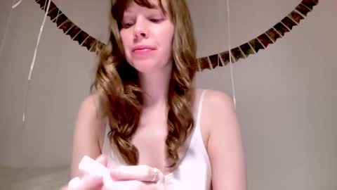 Nikki online show from December 2025 10:02:01 AM