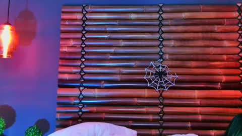 Nikki online show from October 2025 07:31:02 PM