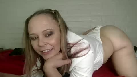 Snapshot of nikkibae6933 chatting on March 2026 10:50:01 PM nikkibae6933 online show from March 2026 10:50:01 PM