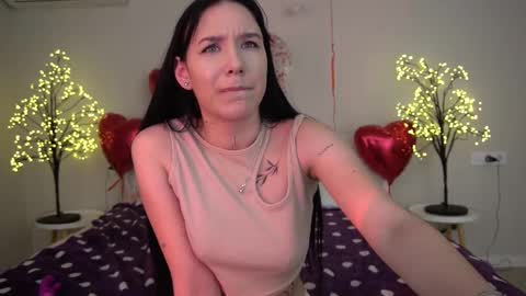 Nikki online show from February 2025 05:43:01 PM