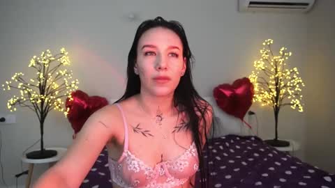 Nikki online show from March 2025 04:28:02 PM