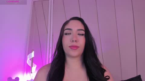 Nikki  online show from January 2025 10:06:01 AM