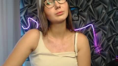 Snapshot of nikkikiss___ chatting on June 2026 01:50:01 AM nikkikiss___ online show from June 2026 01:50:01 AM