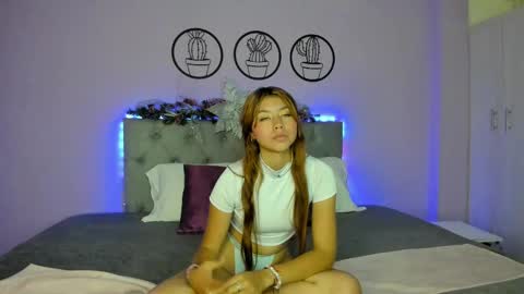 nikky_devon online show from December 2024 05:12:01 PM