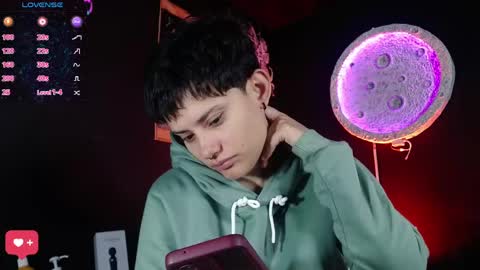 Snapshot of nikky_tomboy444 chatting on May 2026 01:16:02 PM Nikky online show from May 2026 01:16:02 PM