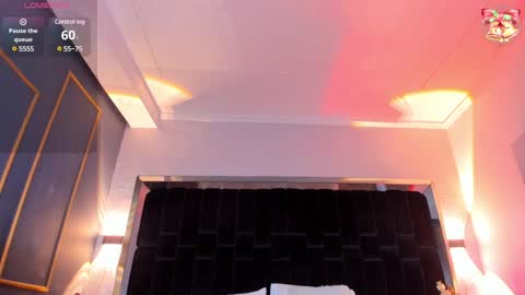     online show from January 2025 07:15:01 PM