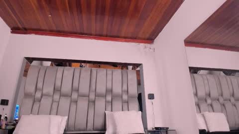     online show from February 2026 12:04:01 PM