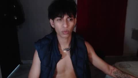 Snapshot of niklaus_wolf chatting on October 2025 06:02:02 AM niklaus_wolf online show from October 2025 06:02:02 AM