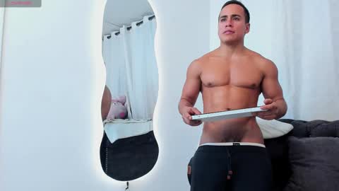 Snapshot of niklause_froid chatting on February 2025 12:10:02 AM niklause_froid online show from February 2025 12:10:02 AM