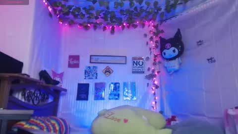 Snapshot of nikol_twink02 chatting on June 2026 10:39:02 AM nikol_twink02 online show from June 2026 10:39:02 AM