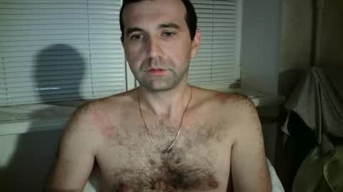 nikolas_vaz online show from December 2024 10:12:01 PM