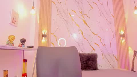    online show from February 2026 04:11:01 AM