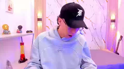    online show from March 2026 04:30:02 AM