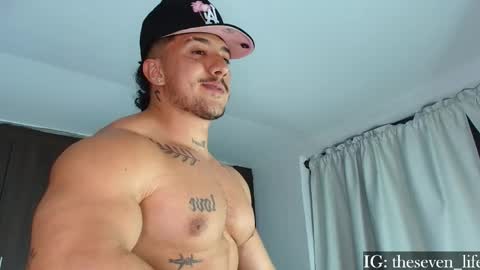 Niko online show from April 2026 04:01:01 AM