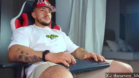 Snapshot of nikolaylisin chatting on July 2026 05:45:02 AM Niko online show from July 2026 05:45:02 AM
