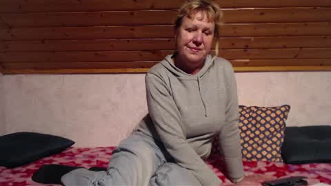 Nikole1 online show from December 2024 02:16:01 PM