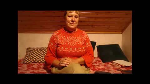 Snapshot of nikole111 chatting on October 2025 03:02:01 PM Nikole1 online show from October 2025 03:02:01 PM