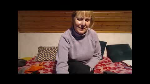 Snapshot of nikole111 chatting on October 2025 02:13:01 PM Nikole1 online show from October 2025 02:13:01 PM