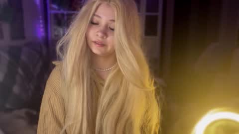 nikoli_naw online show from February 2026 09:27:02 PM