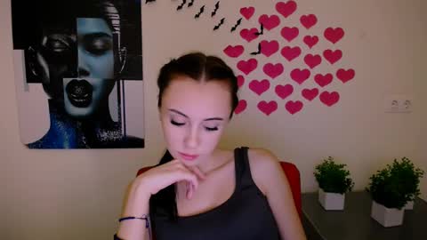 Snapshot of nikonara_ chatting on January 2025 06:49:01 PM nikonara_ online show from January 2025 06:49:01 PM