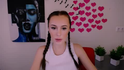 Snapshot of nikonara_ chatting on January 2025 01:12:01 PM nikonara_ online show from January 2025 01:12:01 PM